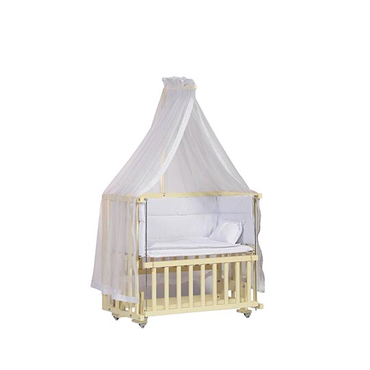 گهواره کنار مادر چوبی - سیسمونی امیران